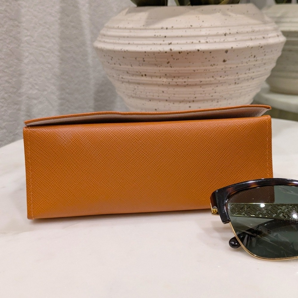 Tory Burch Sunglasses with Case Authentic Tortoise Gold Square Frames TY6032 - Picture 10 of 13